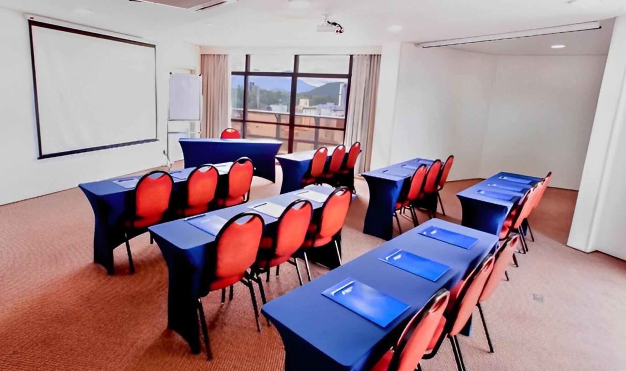 Blue Tree Towers Joinville Esterno foto